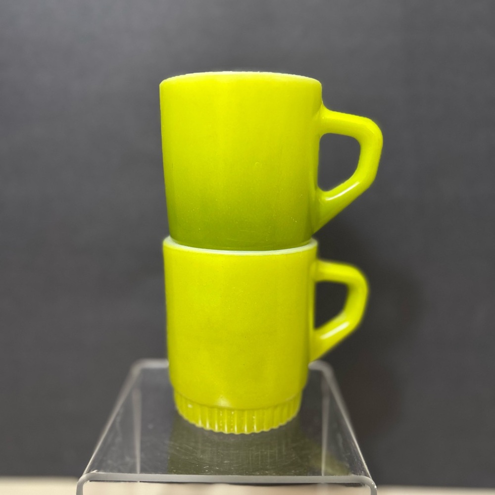 Fire King Harvest green mug Set
